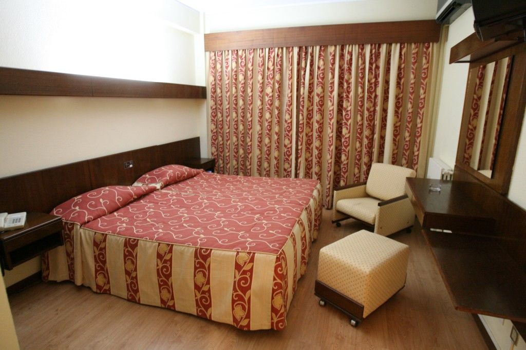 Hotel Costa De Prata 2 & Spa Фігейра-да-Фош Екстер'єр фото
